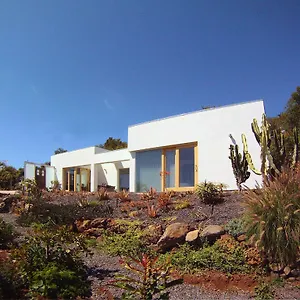 https://villa-ermita-puntagorda-la-palma.in-canary-islands.com