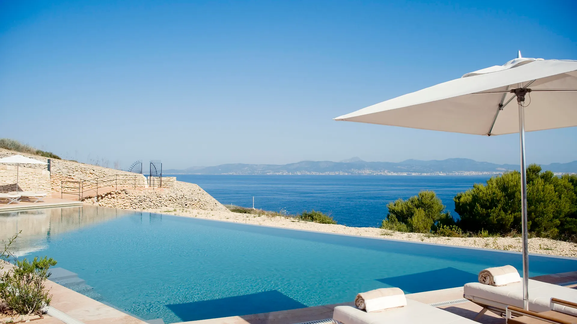 Cap Rocat, A Small Luxury Hotel Of The World Cala Blava