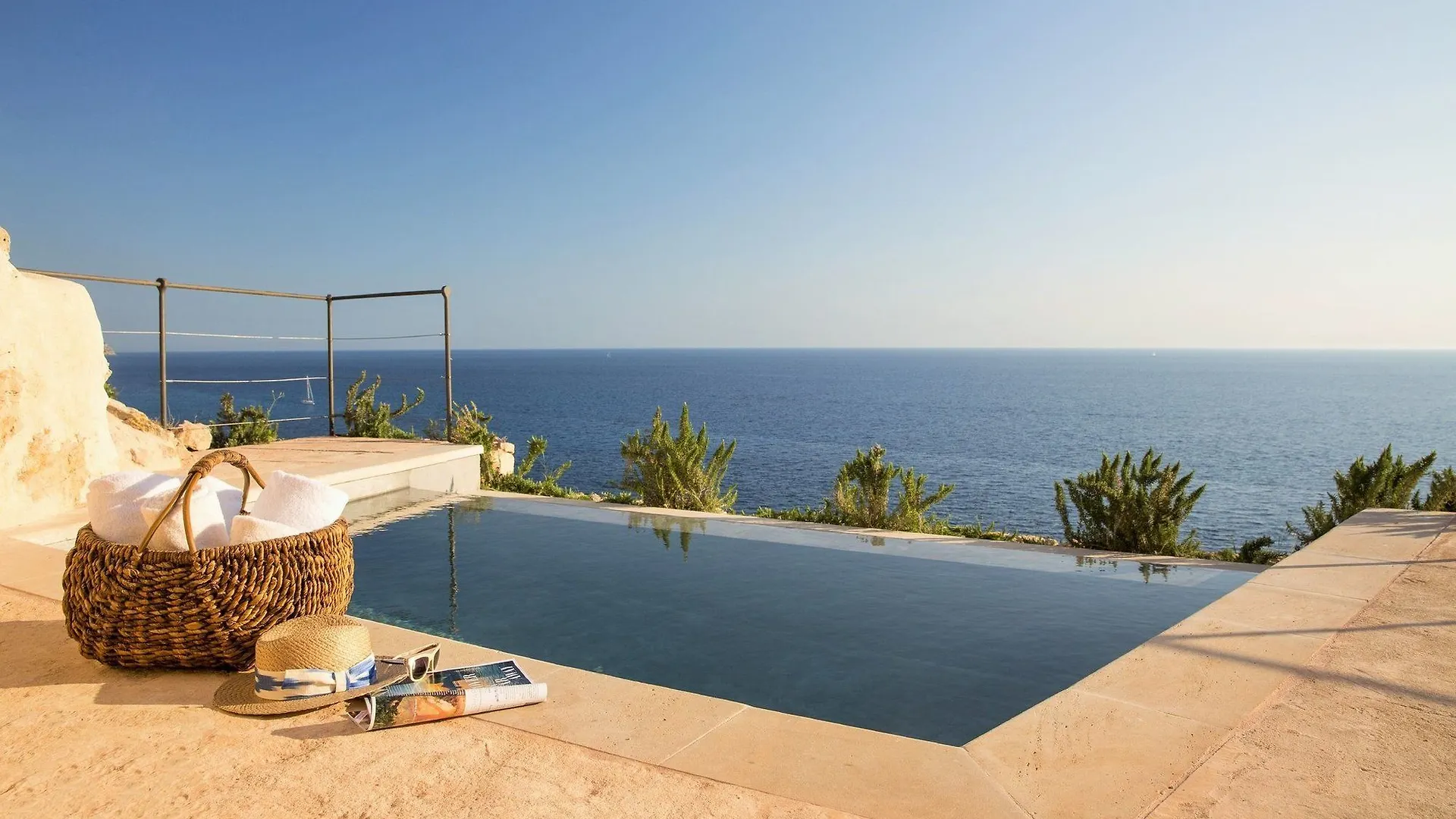 *****  Cap Rocat, A Small Luxury Hotel Of The World Cala Blava  Espanha